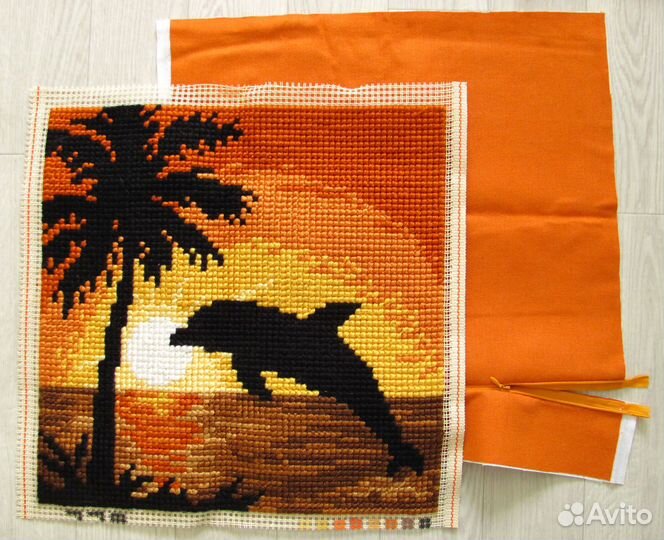 Наборы для вышивания подушек Vervaco