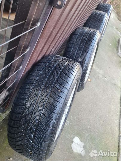 Зимние колеса на X5 r18