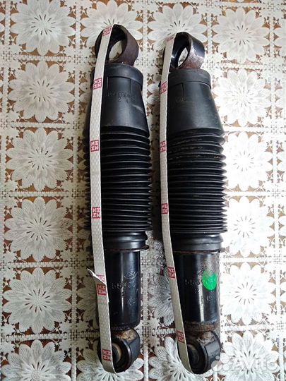 Амортизаторы задние solaris