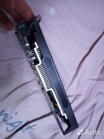 Видеокарта 8гб или 4гб