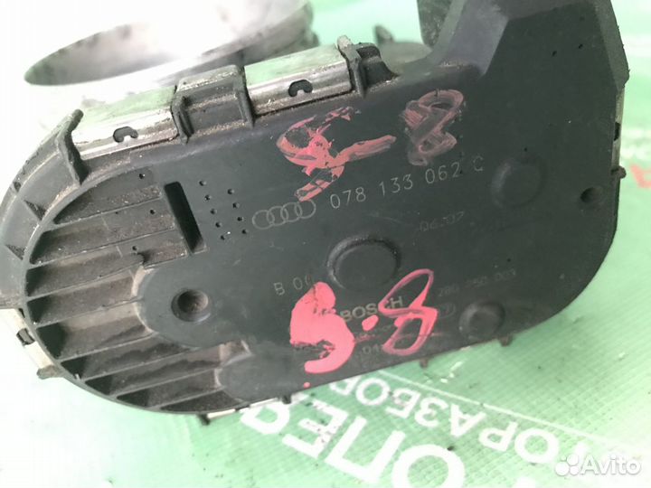 Дроссельная заслонка Audi A6 2004 078133062C