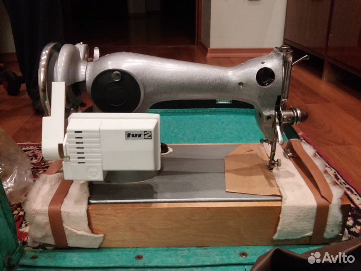 Продам 2 швейные машины