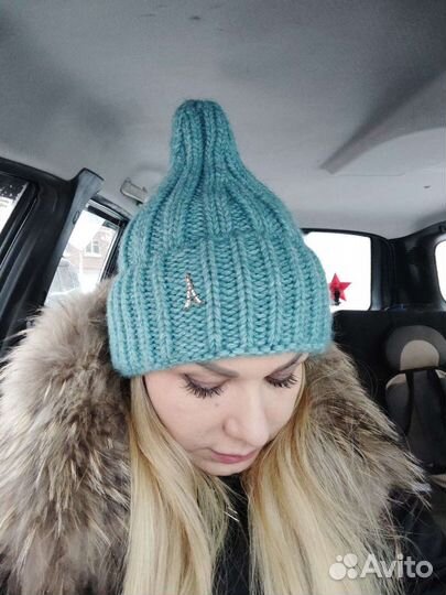 Шапка для девушек,для женщин