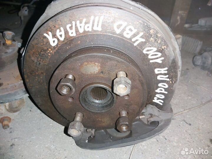 Диск тормозной правый Toyota Corolla AE100 4AFE