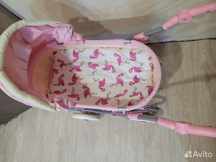 Коляска для кукол