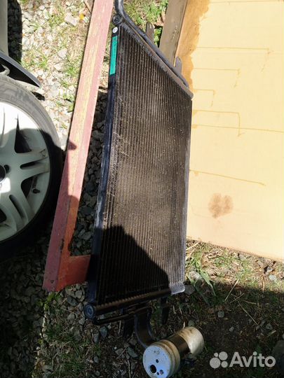 Радиатор кондиционера Volkswagen Golf 4 Mk4