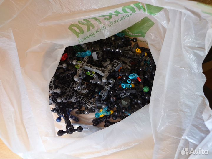 Lego Лего Бионикл и Фабрика героев. Запчасти