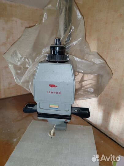 Фотоувеличитель Таврия