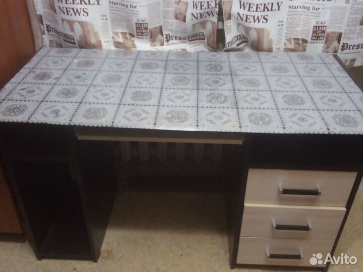 Компьютерный стол