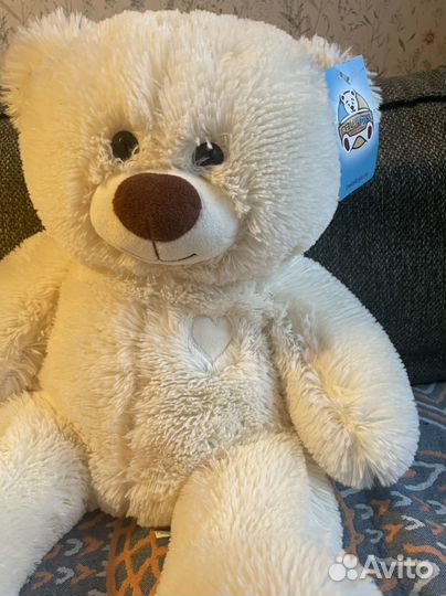 Плюшевый медведь новый с биркой