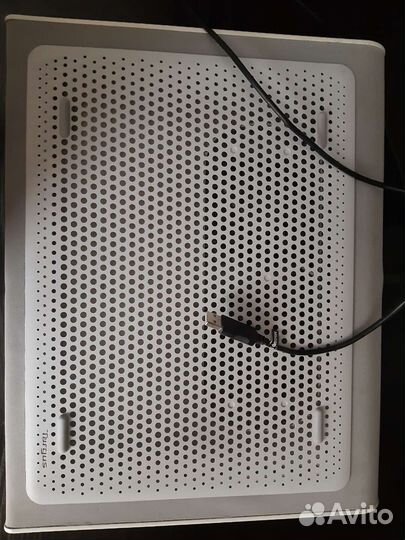 Подставка для ноутбука с охлаждением