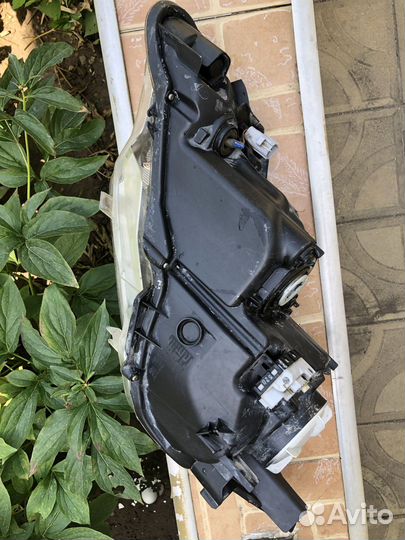 Корпус передней фары на Камри 55 кузов