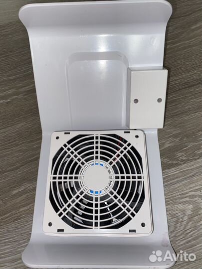 Настольный пылесос для маникюра