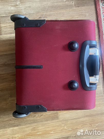 Чемодан на колесах бу