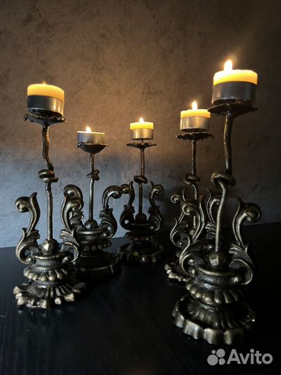 Старинный подсвечник