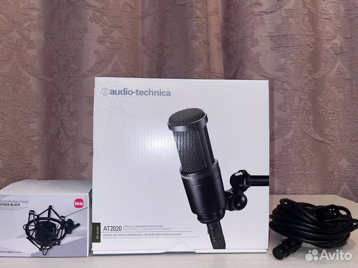 Микрофон Audio-Technica 2020