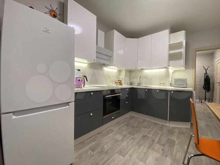 2-к. квартира, 60 м², 13/19 эт.