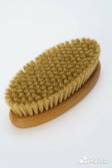Новая щетка доя сухого массажа