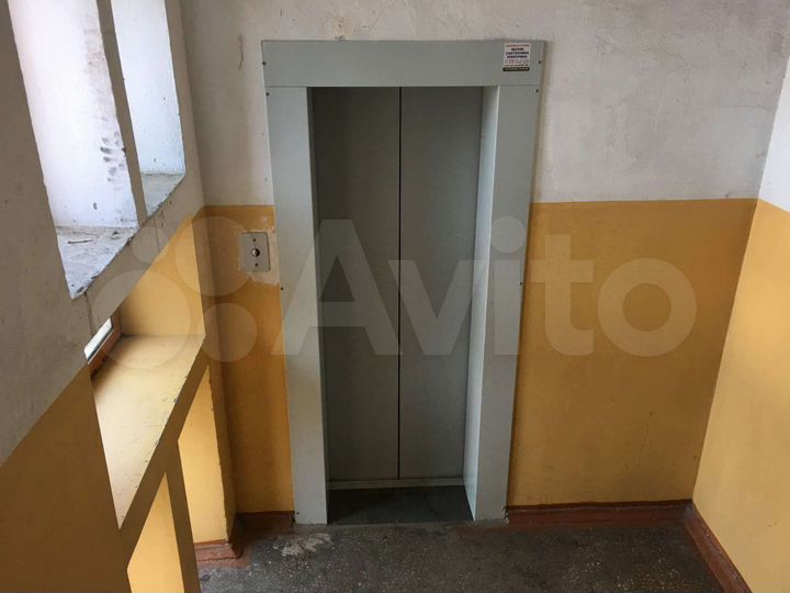 Комната 18 м² в 2-к., 9/9 эт.