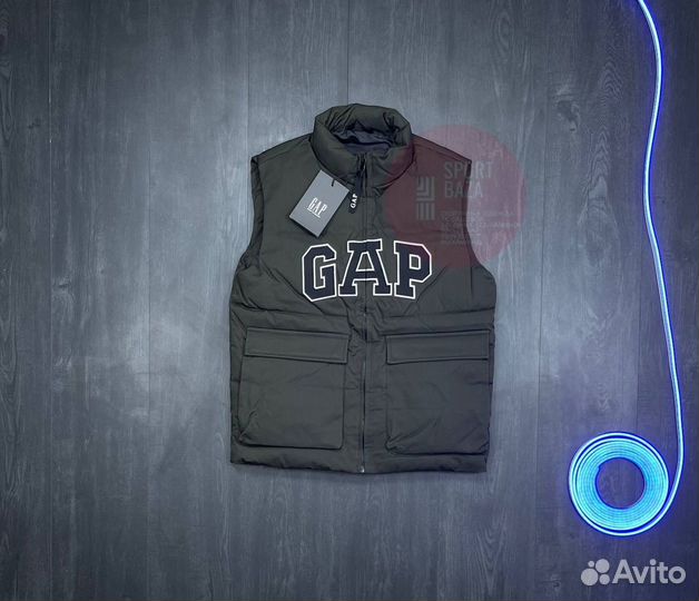 Жилетка GAP
