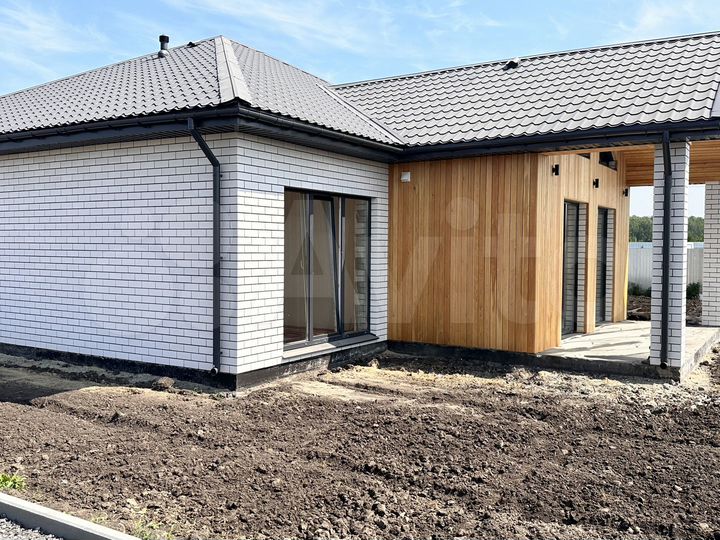 Дом 129 м² на участке 8 сот.