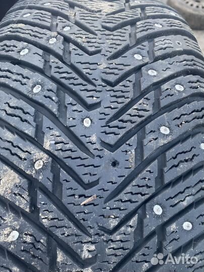 Nokian Tyres Hakkapeliitta 8 225/55 R16