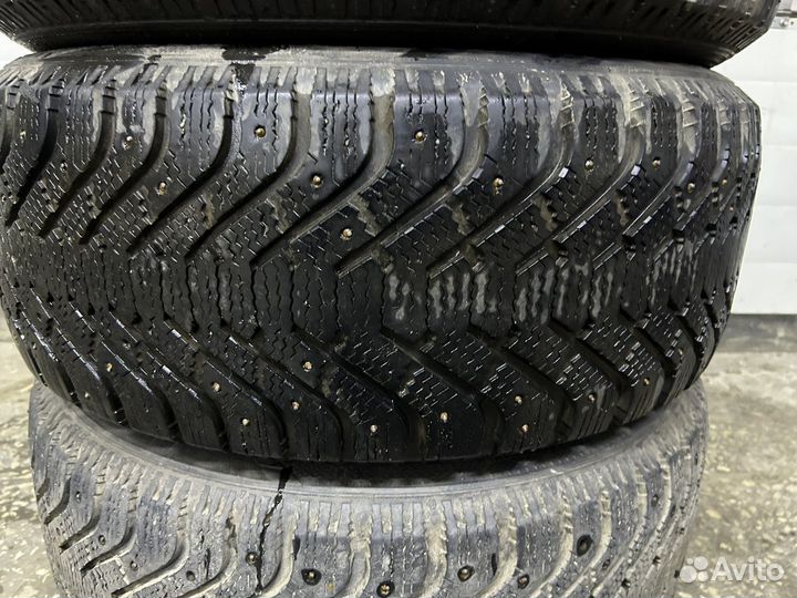 Goodyear UltraGrip 500 255/55 R18