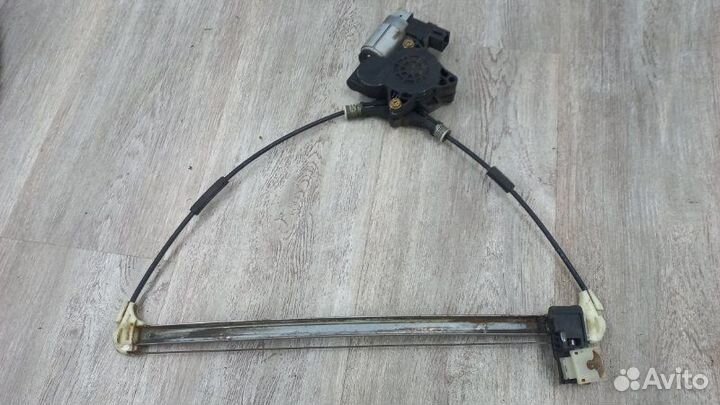 Стеклоподъемник передний правый Mazda 6 GG 2006
