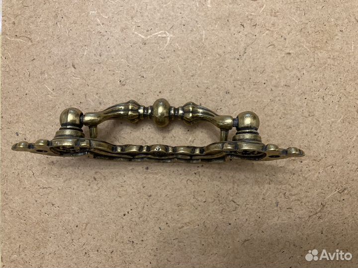 Мебельные бронзовые ручки