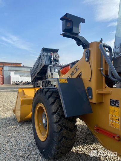 Фронтальный погрузчик Lonking LG833N, 2023