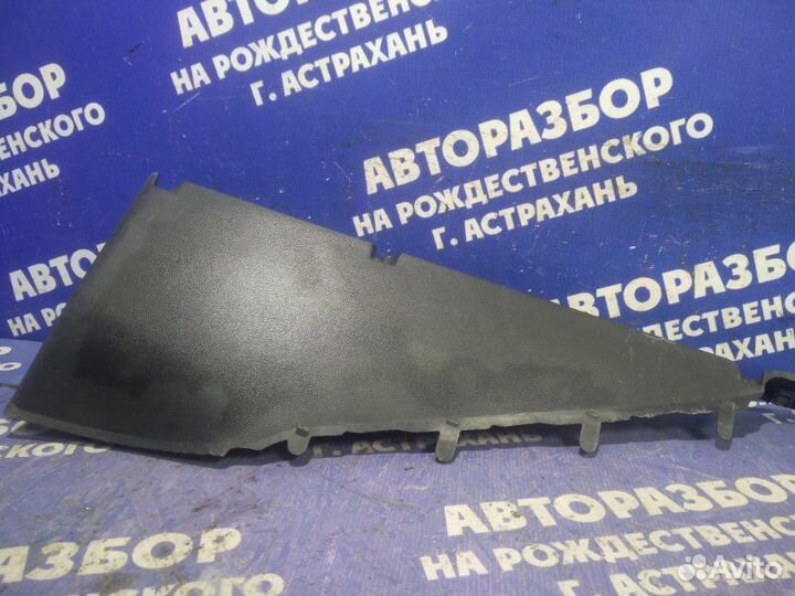 Держатель задней полки Renault Duster кроссовер