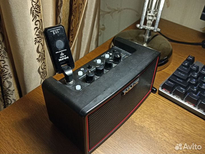 Гитарный комбоусилитель Nux mighty air 10 вт