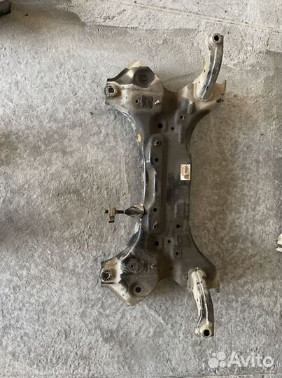 Подрамник Киа Рио 4