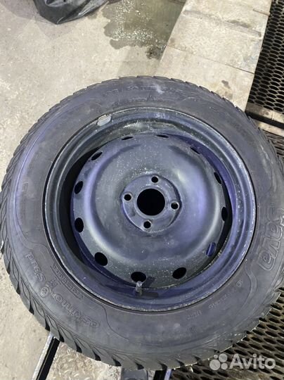 Sava Eskimo Stud 195/60 R15 88B