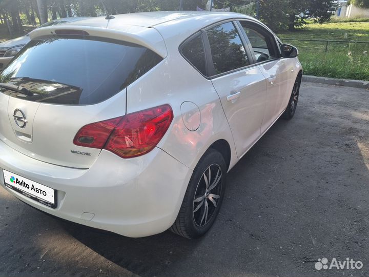 Opel Astra 1.4 МТ, 2010, 179 000 км