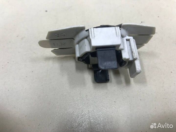 Кронштейн датчика парковки