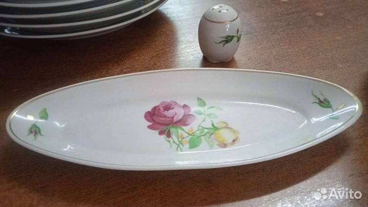 Столовый сервиз Дулево