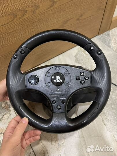 Игровой руль с педалями thrustmaster t80