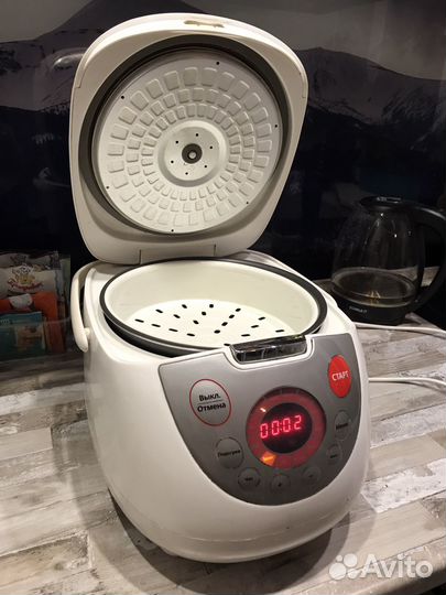 Мультиварка Leran UNM-512