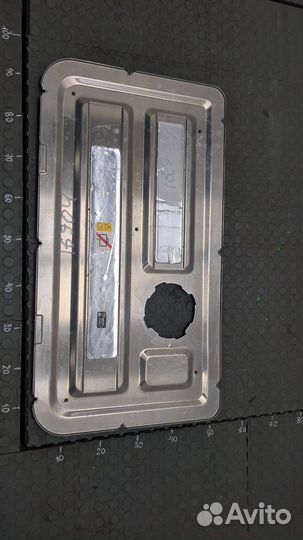 Пол багажника BMW i3, 2016