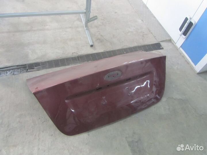 Крышка багажника Ford Focus 2 седан