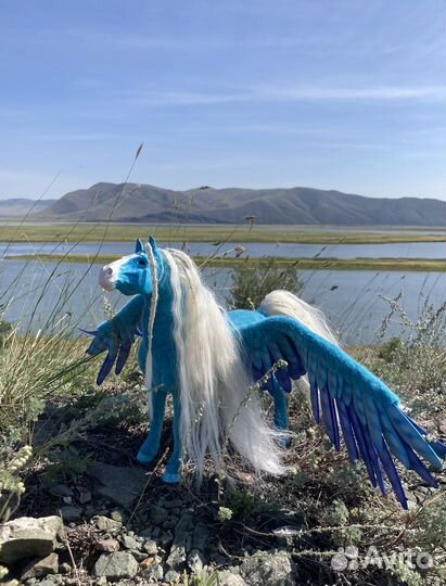 Авторская игрушка кукла лошадь Пегас бирюзовый