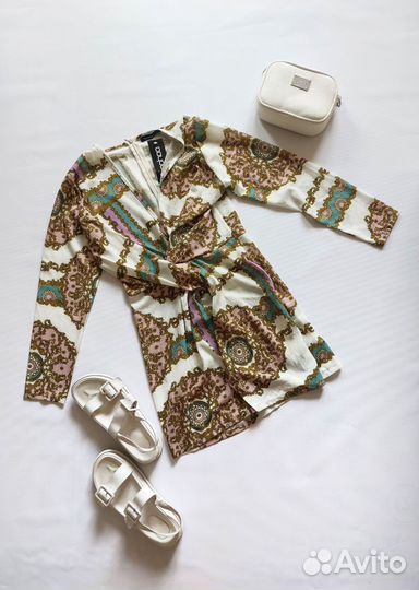 Платье Boohoo 44-46