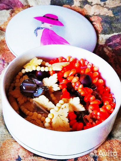 Шкатулка фарфоровая