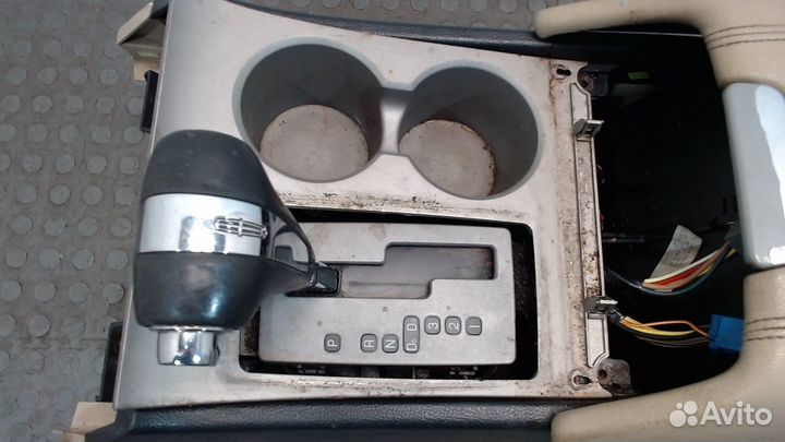 Консоль салона Lincoln Navigator, 2005