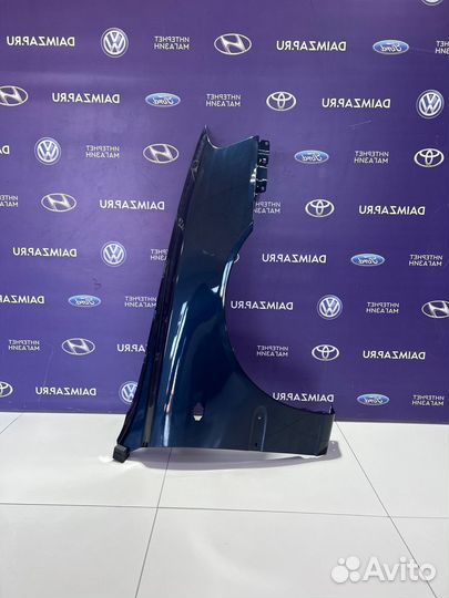 Крыло Hyundai Accent правое /темно - синий