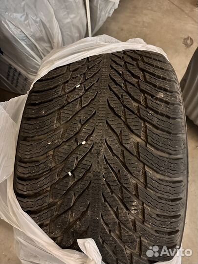 Hankook Roadmate SUV 275/40 R21 и 315/35 R21 204W