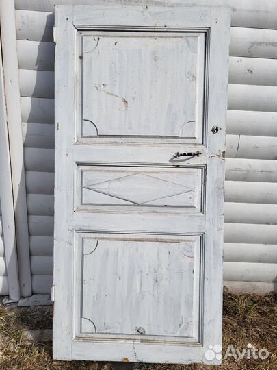 Старинная дверь