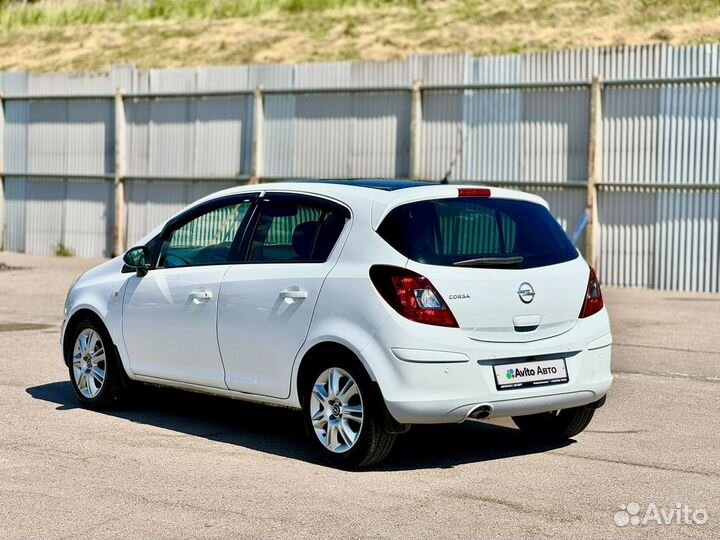 Opel Corsa 1.4 AT, 2014, 92 000 км