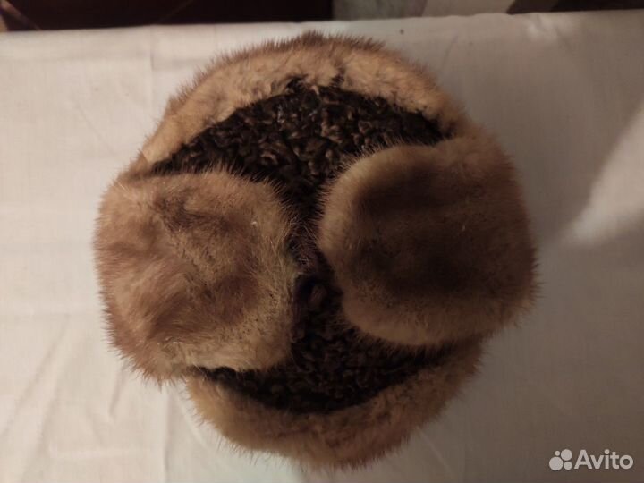 Шапка ушанка норковая с каракулем женская
